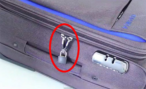 Взлом замка чемодана